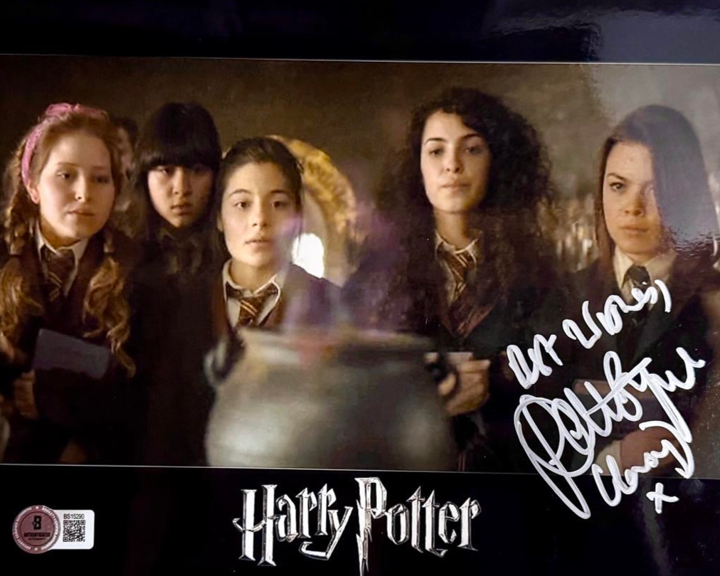 Scarlett Byrne Signed 8x10 Photo (Harry Potter) - Beckett COA